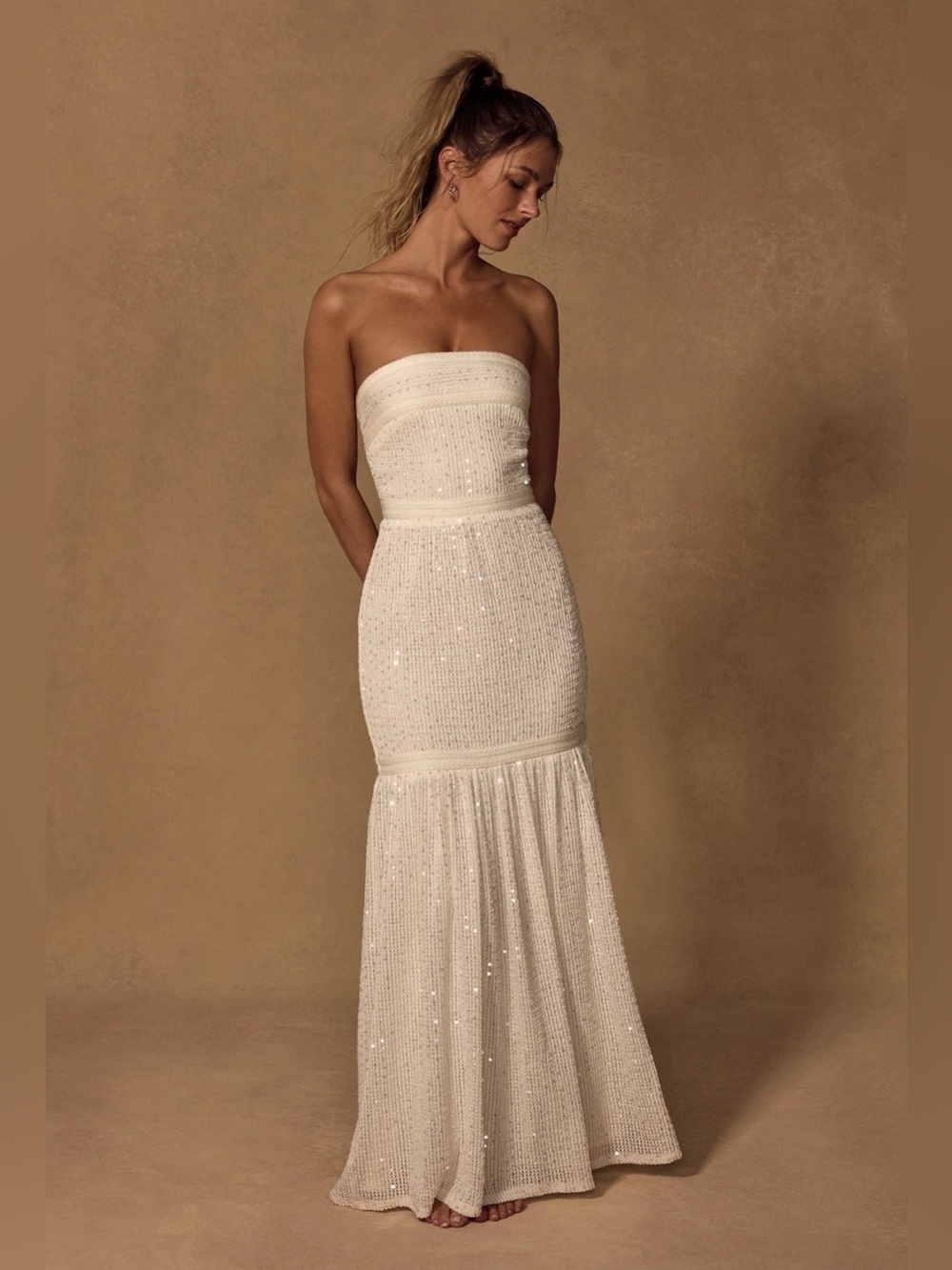 Lulus Sutri Cream Crochet Sequin Strapless Maxi Dress Size Medium NEW W/ Tag